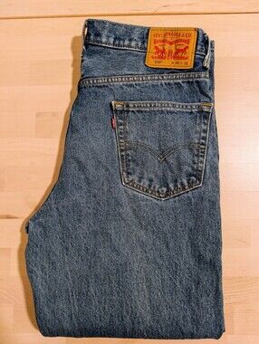 Levi's 550 Relaxed Fit Jeans – Men's W36 L31